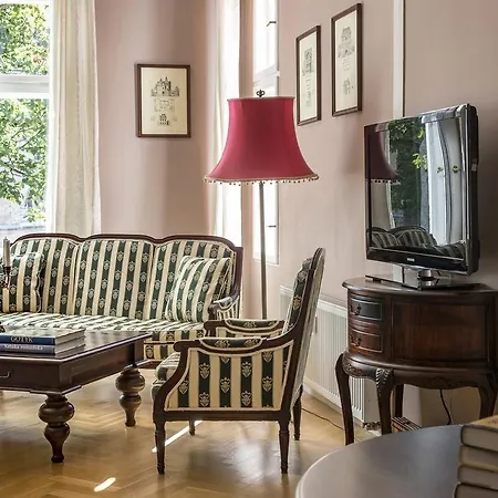 Apartament Pixelhome Kamienica Pisarzy Poznań