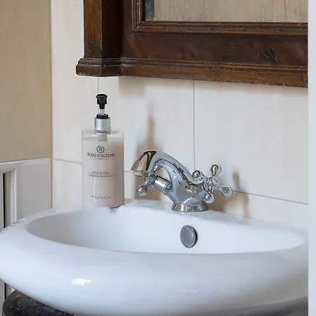 Pixelhome Kamienica Pisarzy Poznań
